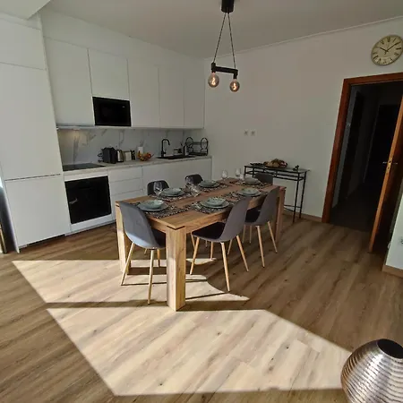 Гостевой дом Santa Catarina 4 - Your Refuge In The Heart Of Alenquer *